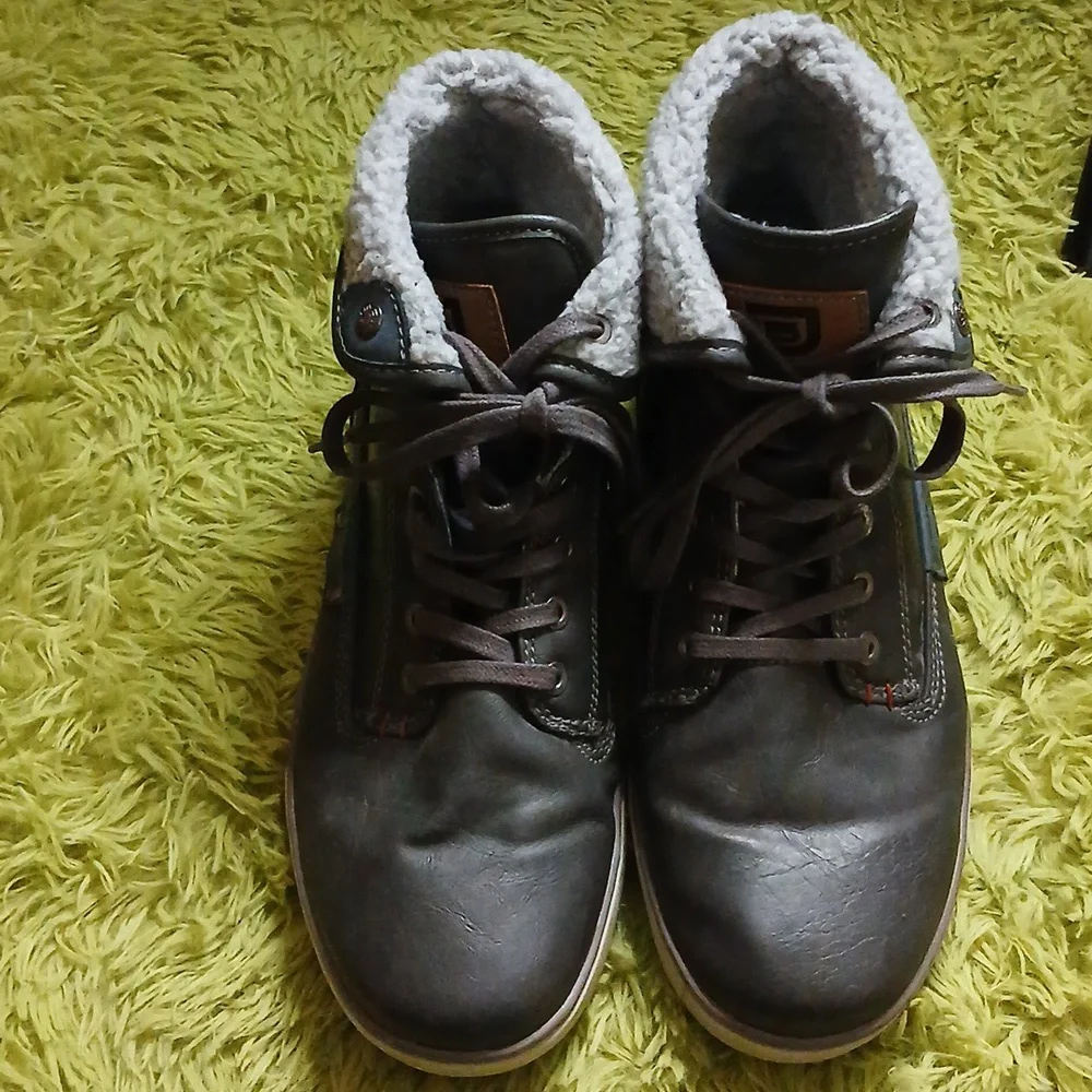 Day‎ FIVE Mervin - Men's Casual Mid Top Lifestyle Sneaker Shoes | Size: 9